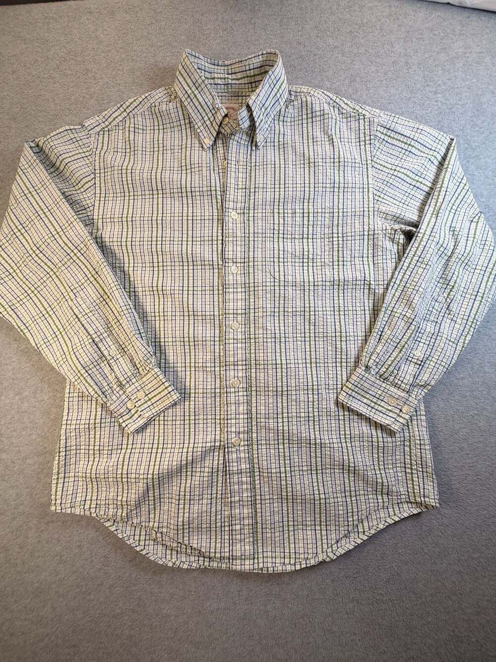Brooks Brothers 346 Plaid Seersucker Button Down Size M